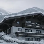 Haus Wenger Mountain View & Swimming Pool *