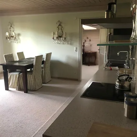 Haus Wenger Mountain View & Swimming Pool Apartman