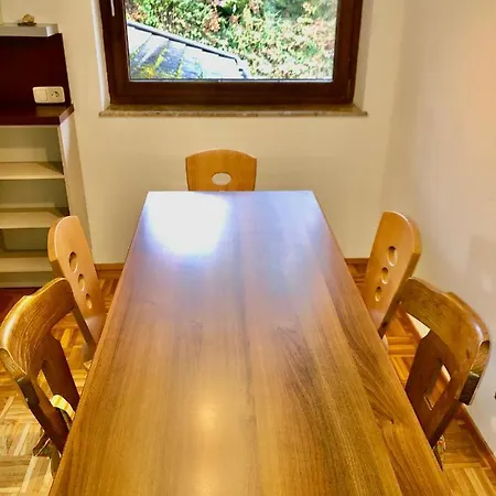 Lejlighed Haus Wenger Mountain View & Swimming Pool