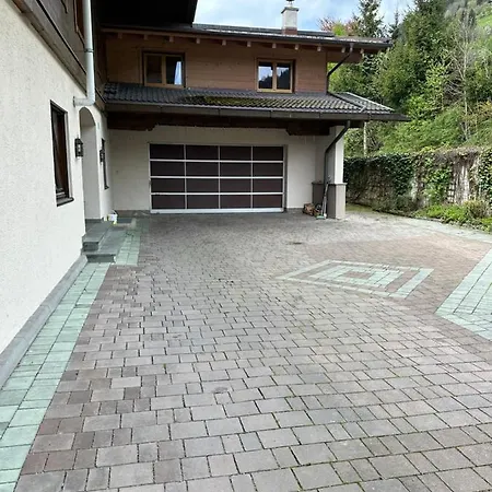 Haus Wenger Mountain View & Swimming Pool Apartmán