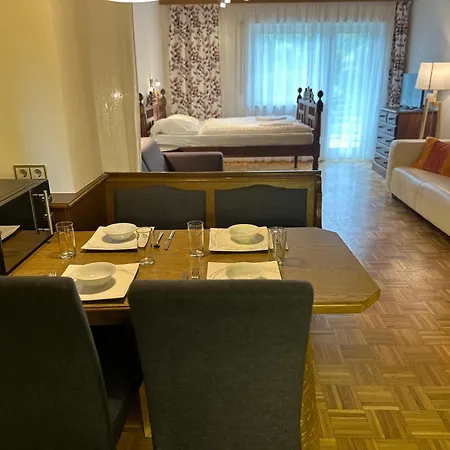 Haus Wenger Mountain View & Swimming Pool Apartman Kaprun