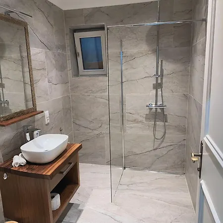 Haus Wenger Mountain View & Swimming Pool Lejlighed *