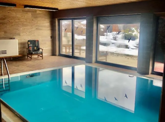 Haus Wenger Mountain View & Swimming Pool Капрун