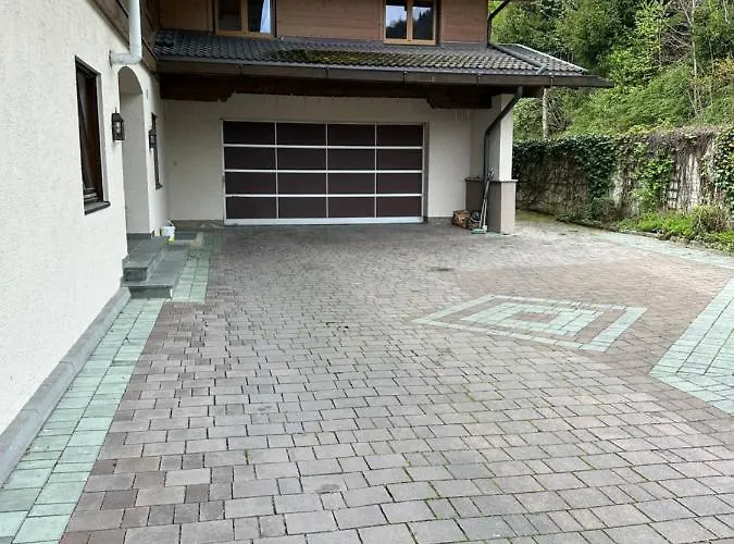 Haus Wenger Mountain View & Swimming Pool 아파트