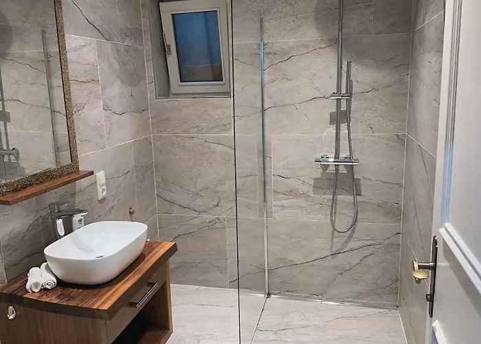 Haus Wenger Mountain View & Swimming Pool Апартаменты *